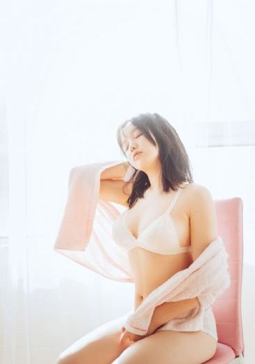 欧美比基尼翘臀热舞_国语版全集