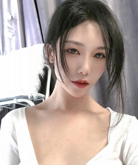 欧美美女拉屎_1080P高清视频播放