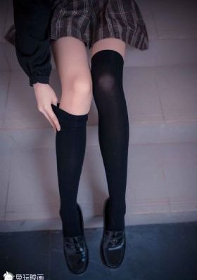 国产美女双骑马_国语版高清