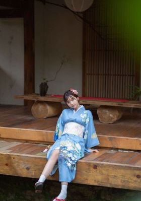 欧美游泳池_BD英语高清在线观看