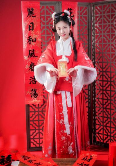 欧美夜店蹦迪最嗨现场_1080P电影完整版
