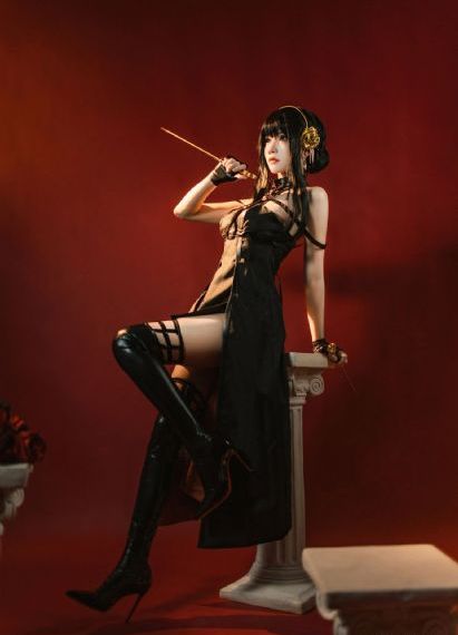 欧美西服大叔_蓝光电影完整版在线观看