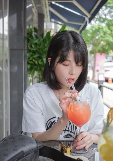 日韩黄色在线视频网站_BD韩语免费高清观看