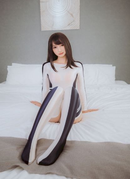 欧美888av_1080高清迅雷在线观看