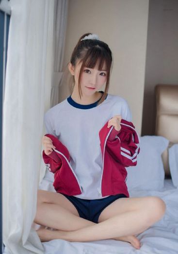 欧美吊带连衣裙修身_BD英语高清电影在线