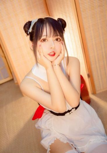 200元国产跑步鞋_BD英语免费在线观看