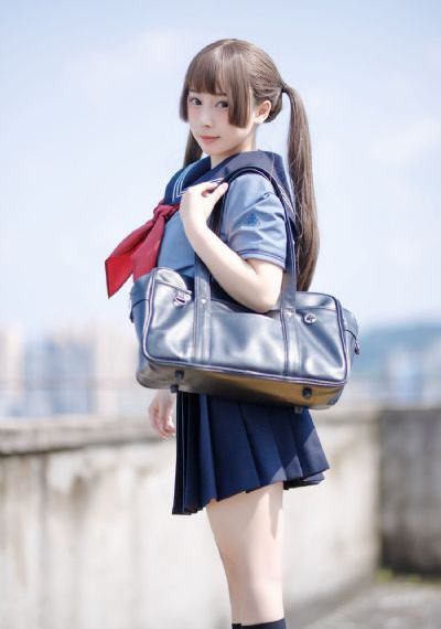 老师和学生做一级毛片_BD英语高清视频播放
