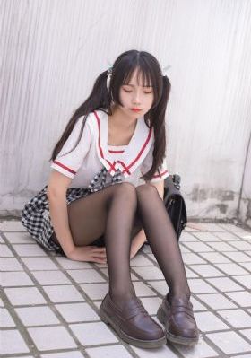 亚洲国产学生初高中女_超清超清在线观看