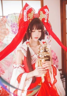 欧美三级伦理在线看_蓝光影视在线观看