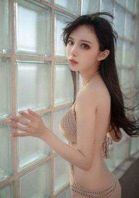 果冻传媒一区二区三区艾秋_普通话在线观看