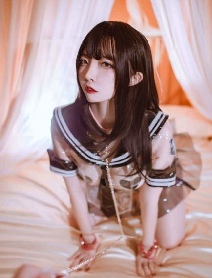 欧美女圆领上衣_BD英语最新电影在线观看